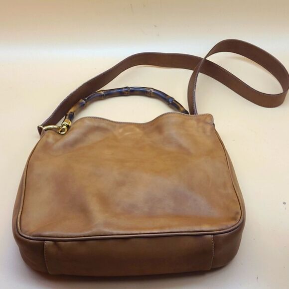 Authentic Gucci Shoulder Bag - Picture 1 of 16